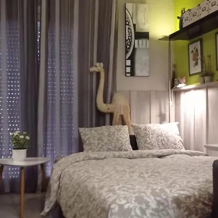 Oliver Apartment