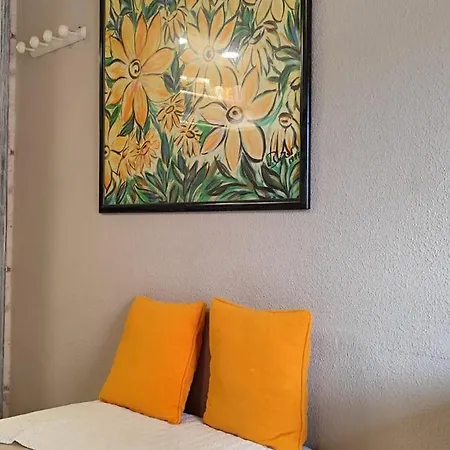 Oliver Apartamento Calella